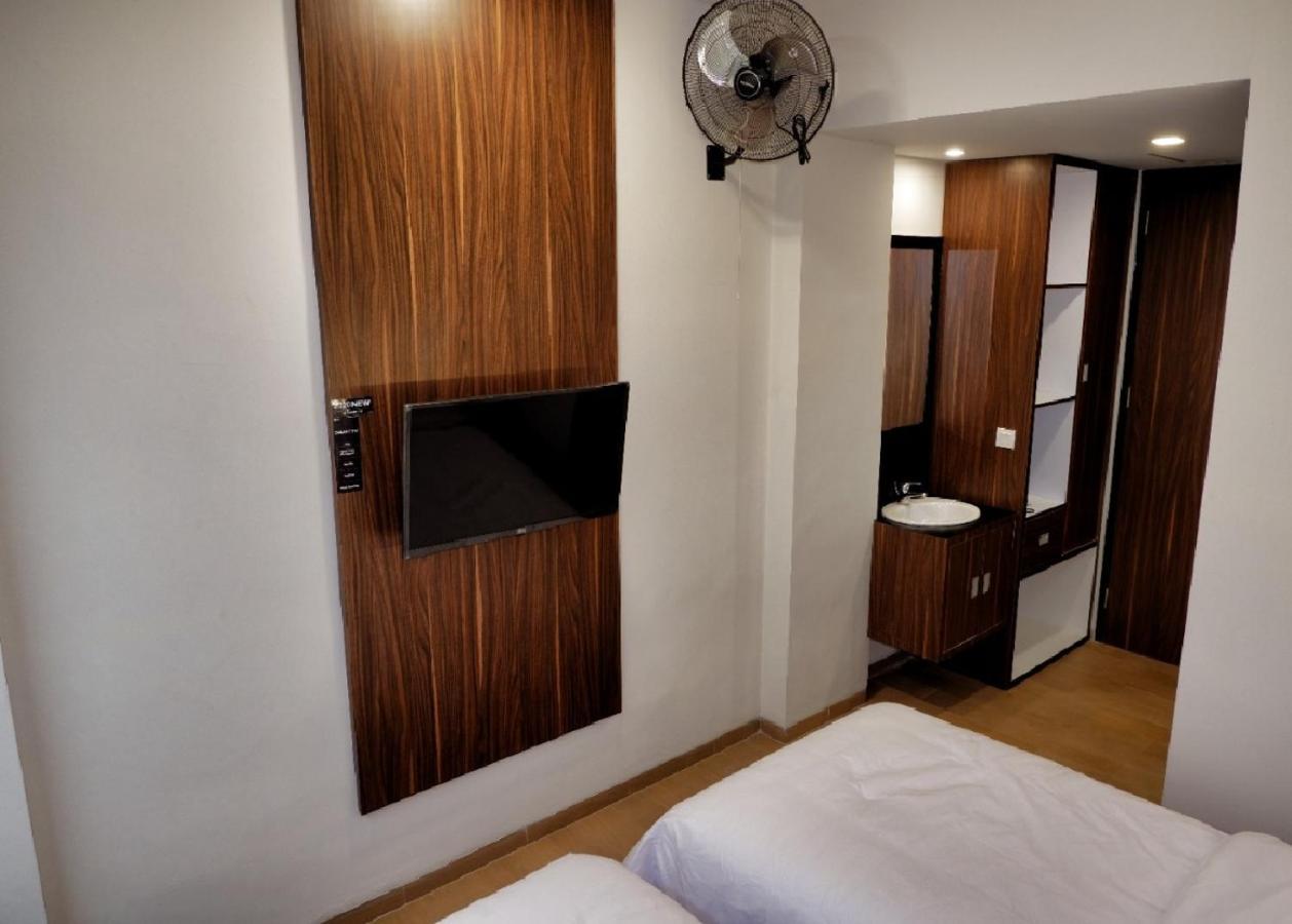 Guest House 555 Nki South Tangerang エクステリア 写真