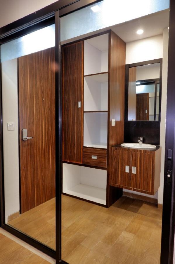 Guest House 555 Nki South Tangerang エクステリア 写真