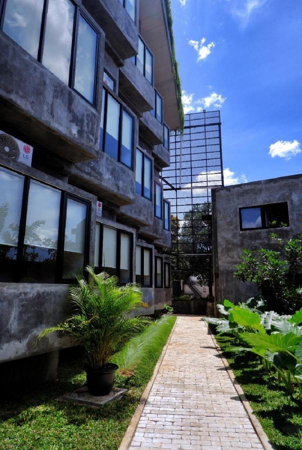Guest House 555 Nki South Tangerang エクステリア 写真